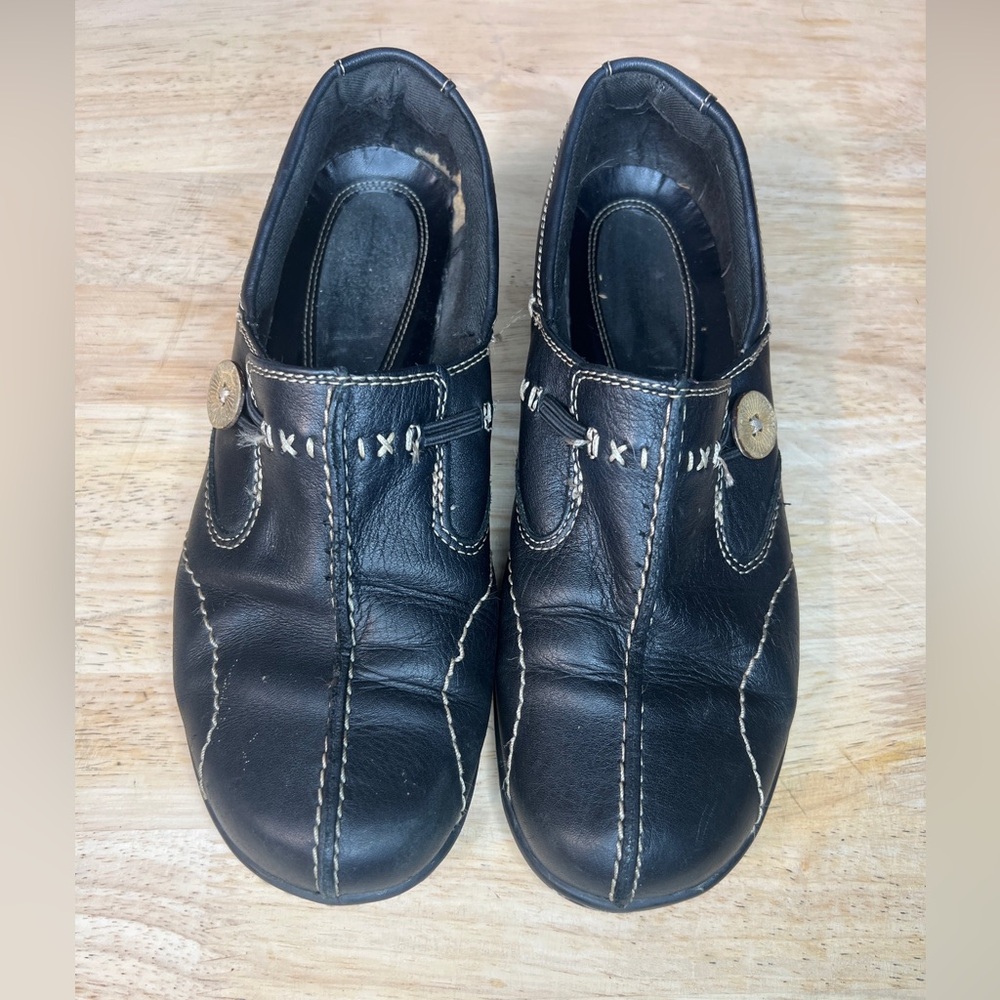 CLARKS BENDABLES WOMEN'S SIZE  8M BLACK SLIP ON LOAFER *read*
